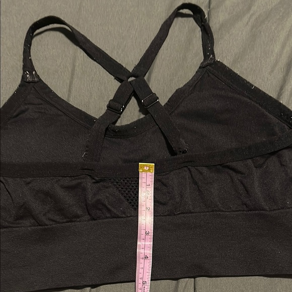 Reebok Black Sports Bra with Racerback Design - Picture 4 of 4